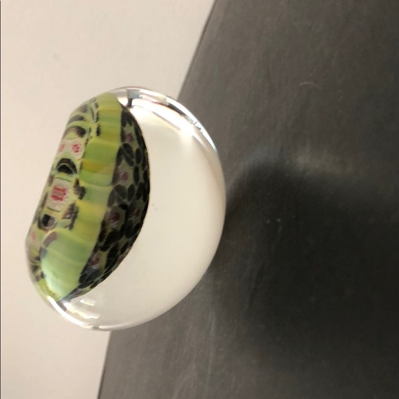HAND BLOWN PAPERWEIGHT LIME GREEN BLACK,RASPBERRY - Picture 6 of 8